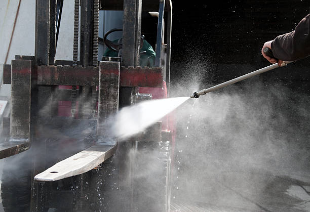 Best Pressure Washing Siding  in Spencerville, OH