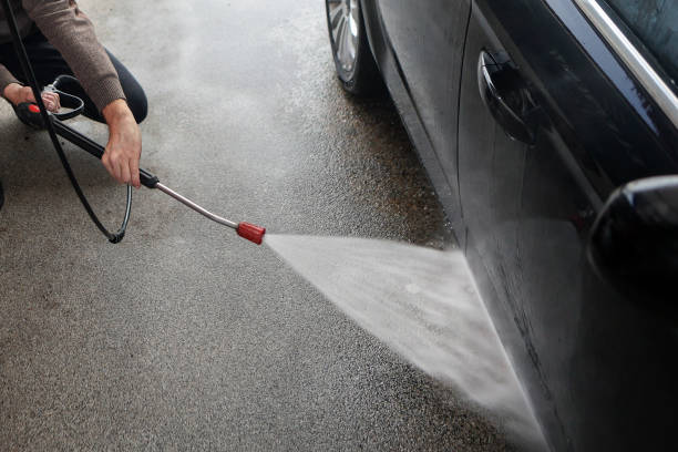Why Choose Our Certified Pressure Washing Experts for Your Project Needs in Spencerville, OH?